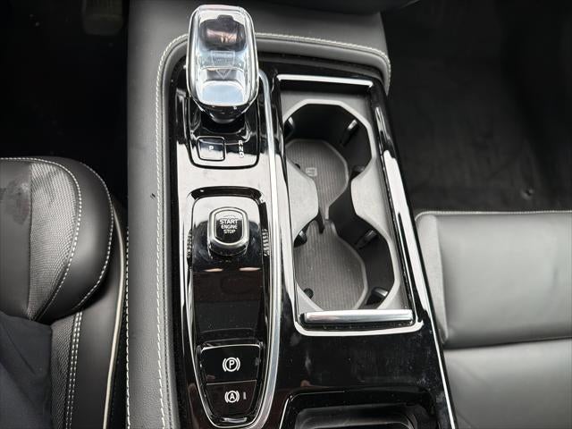 2024 Volvo V60 Recharge Plug-In Hybrid Polestar Engineered