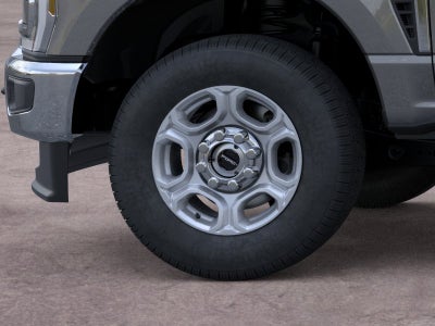 2026 Ford Super Duty F-350® XLT