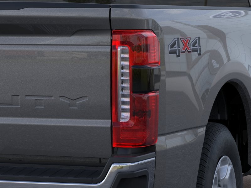 2026 Ford Super Duty F-350® XLT