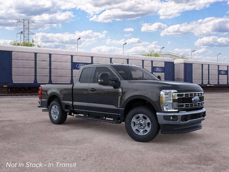 2026 Ford Super Duty F-350® XLT