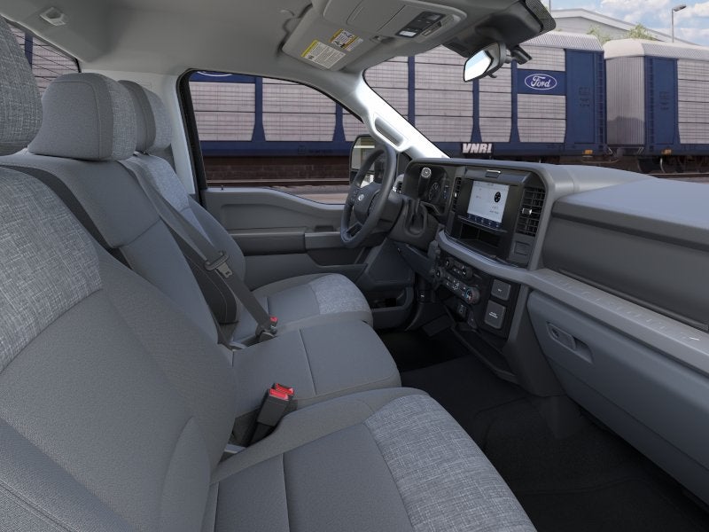 2026 Ford Super Duty F-350® XLT
