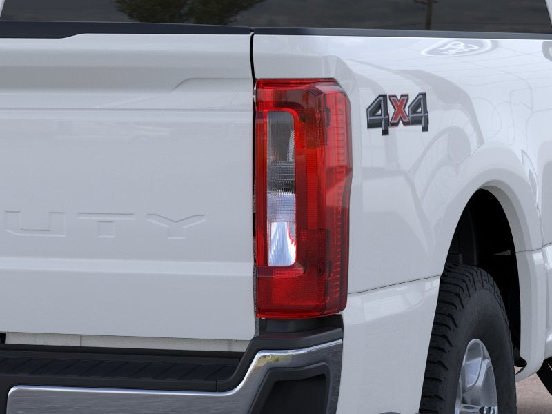 2026 Ford Super Duty F-350® XLT
