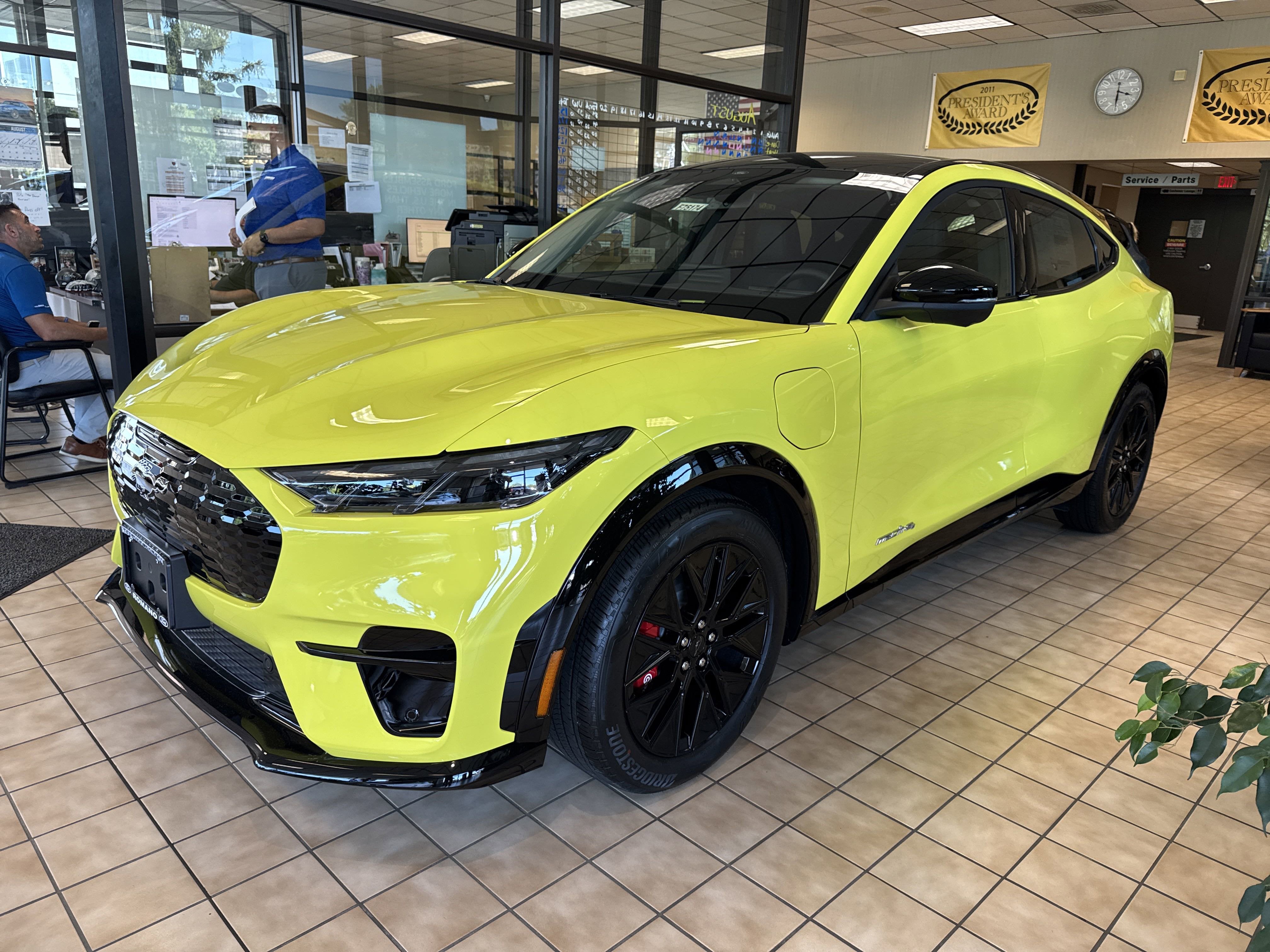 2025 Ford Mustang Mach-E Premium