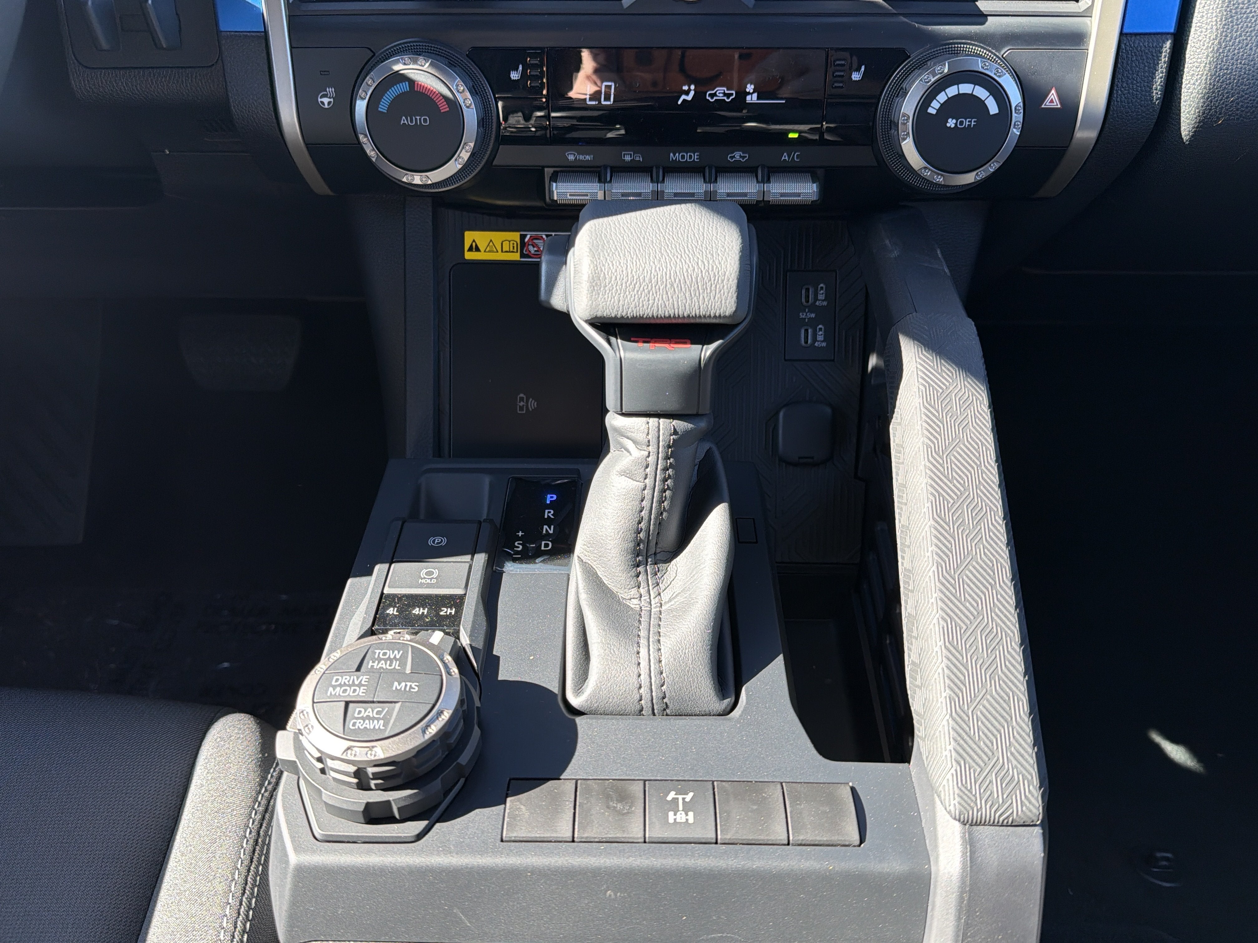 2026 Toyota Tacoma i-FORCE MAX Tacoma TRD Off-Road