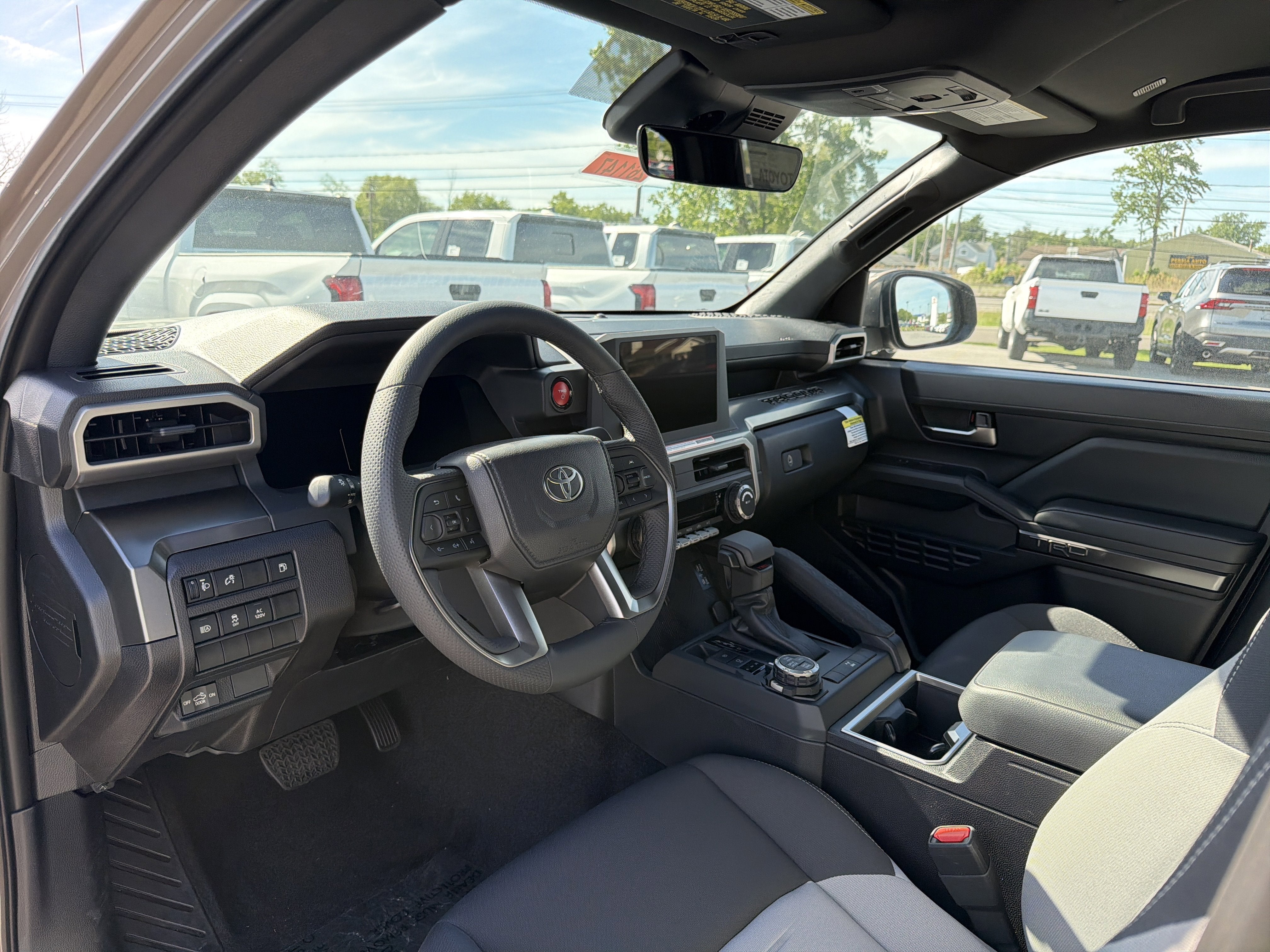 2026 Toyota Tacoma i-FORCE MAX Tacoma TRD Off-Road