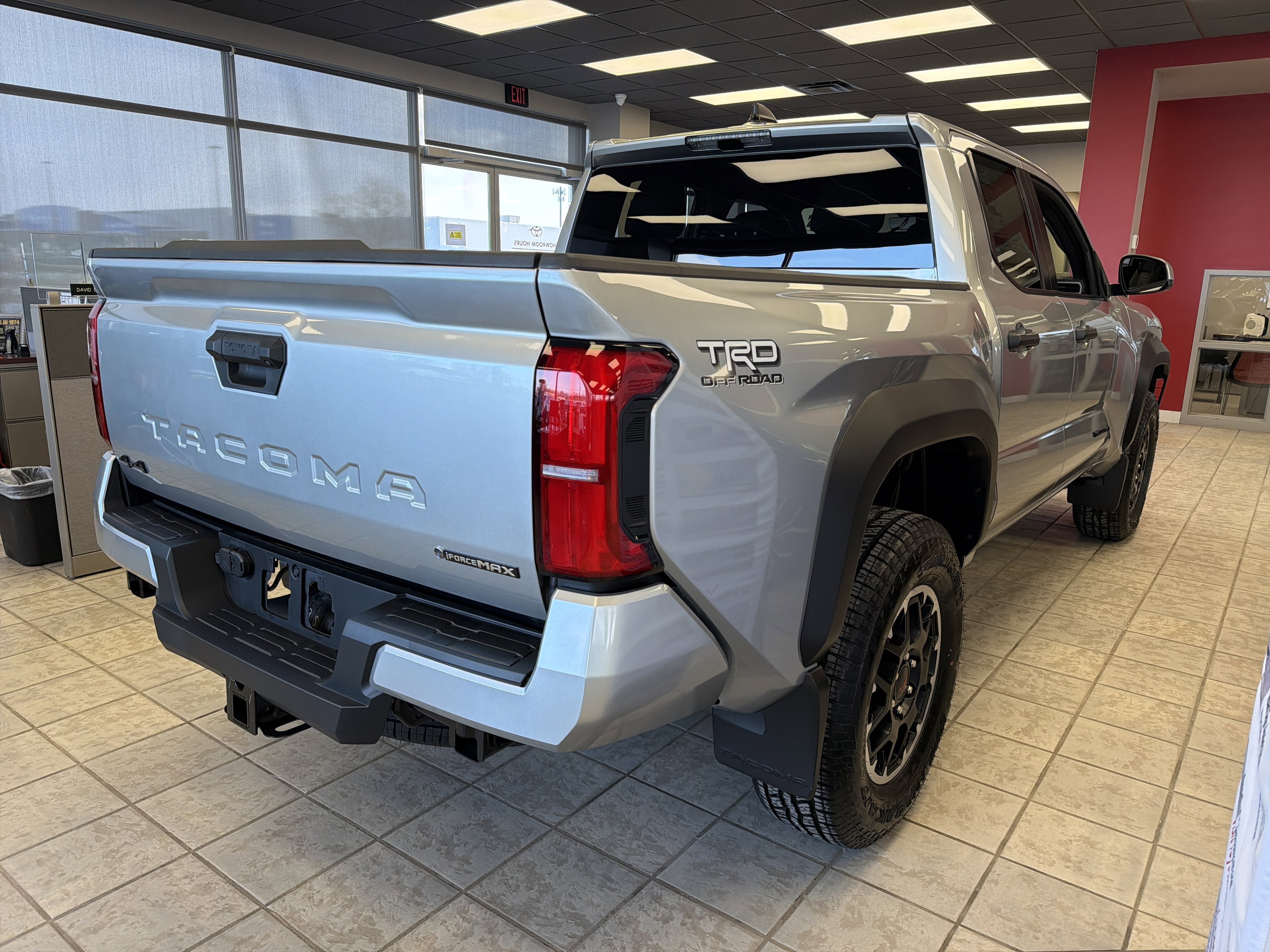 2025 Toyota Tacoma i-FORCE MAX Tacoma TRD Off-Road