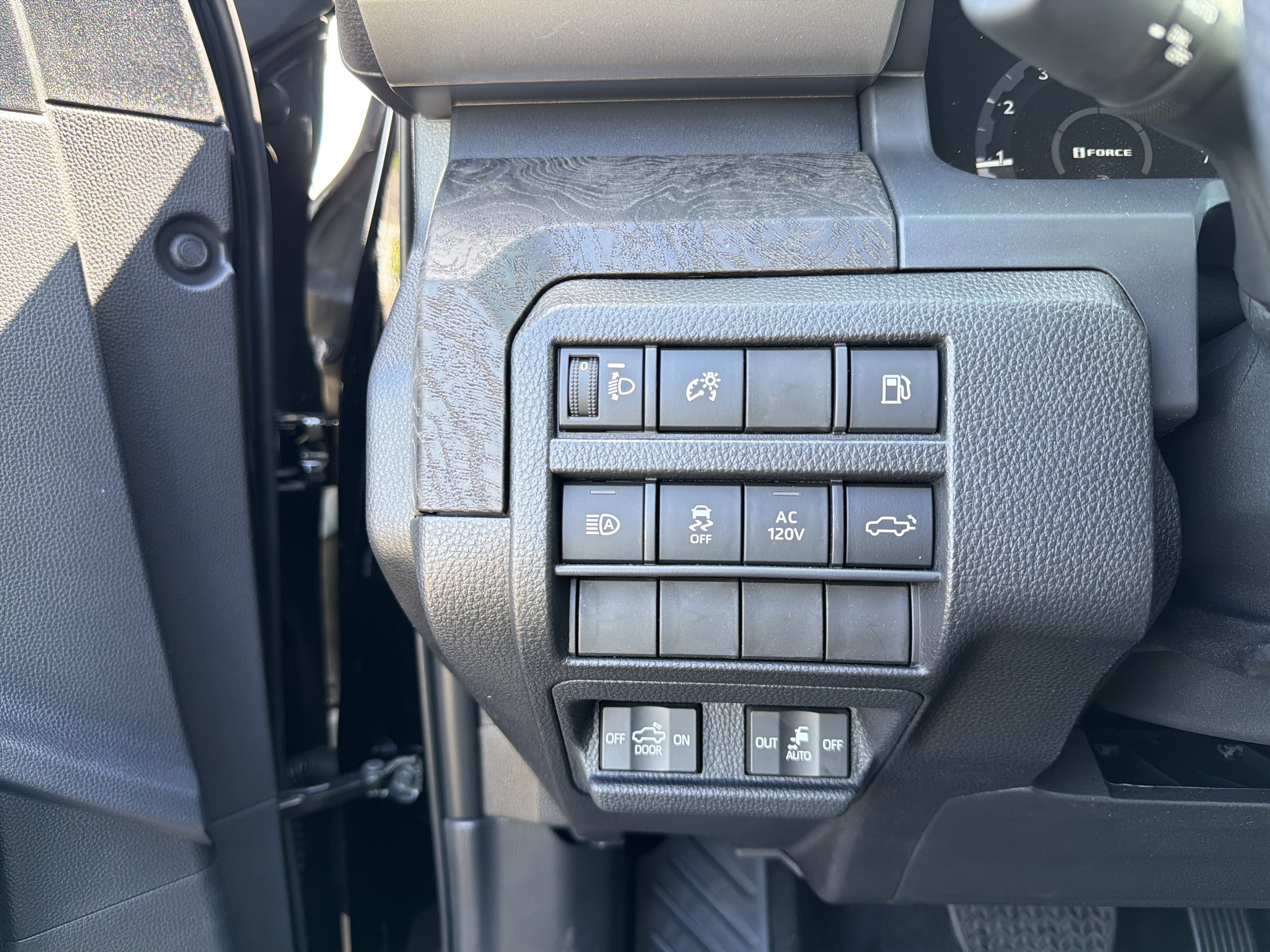 2026 Toyota Tacoma i-FORCE MAX Tacoma Limited