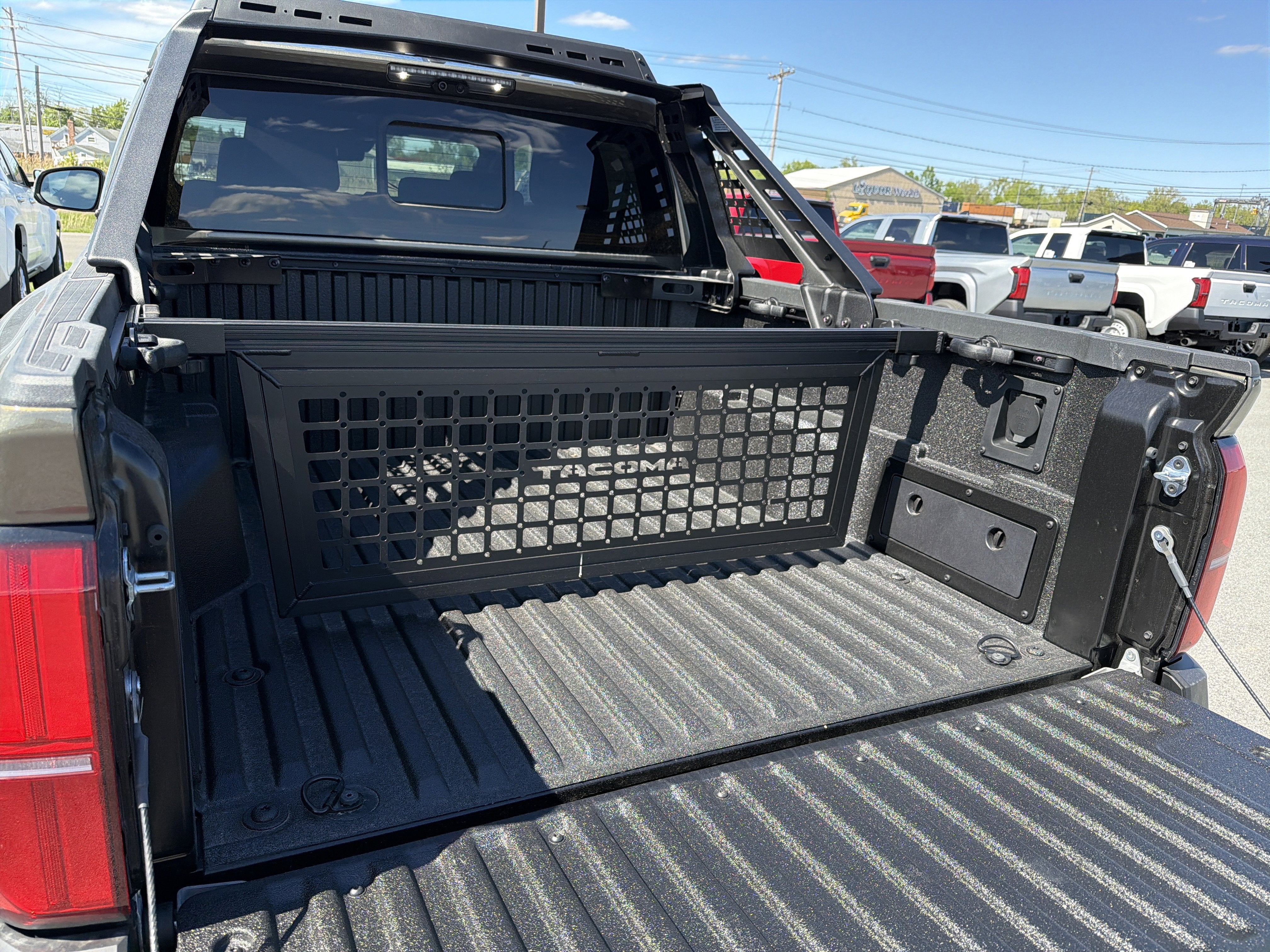 2026 Toyota Tacoma i-FORCE MAX Tacoma Trailhunter