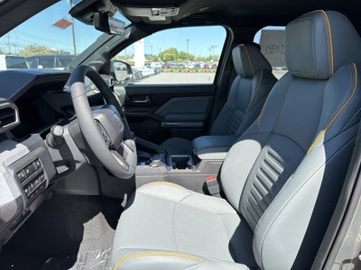 2026 Toyota Tacoma i-FORCE MAX Tacoma Trailhunter