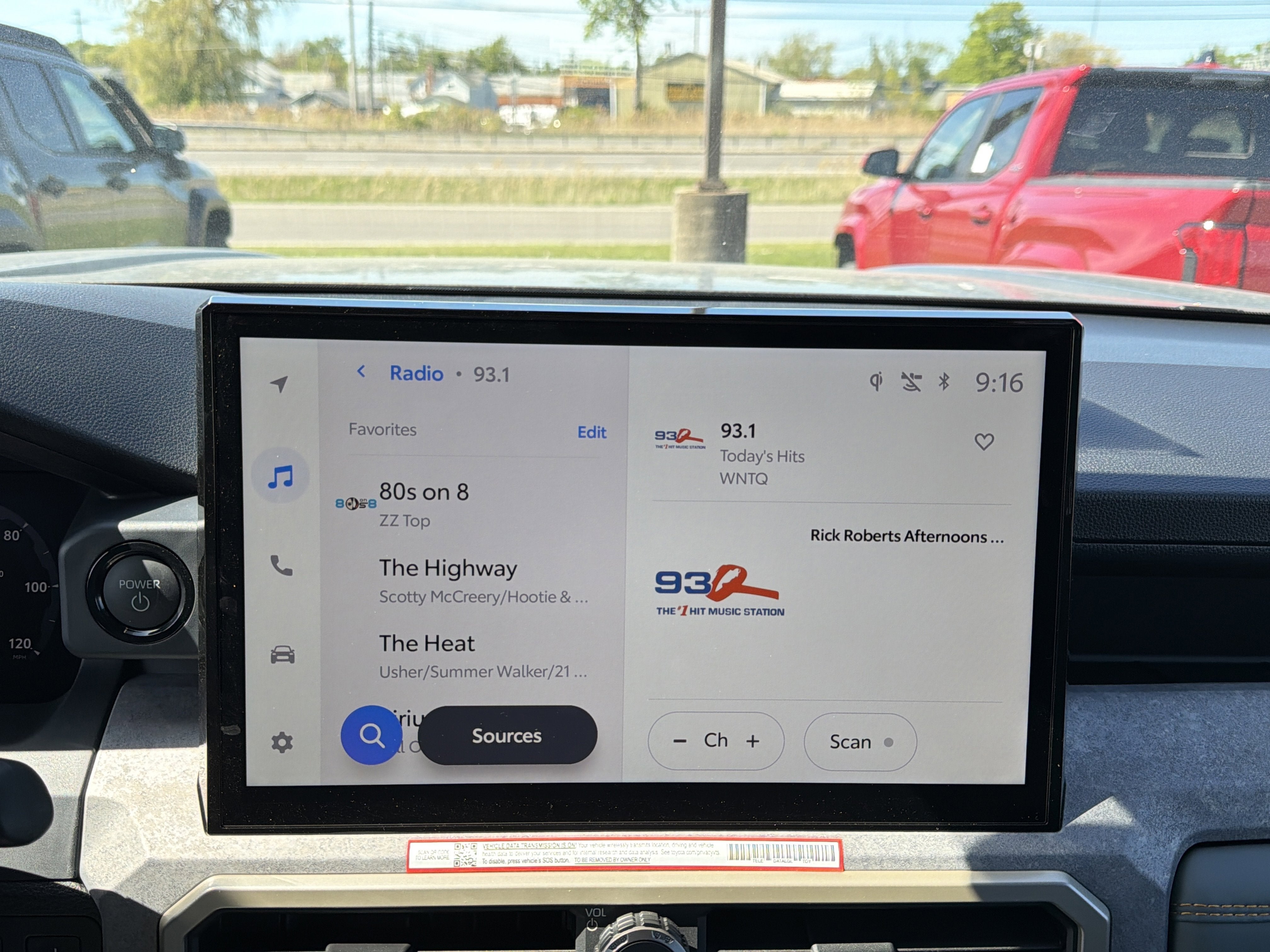 2026 Toyota Tacoma i-FORCE MAX Tacoma Trailhunter