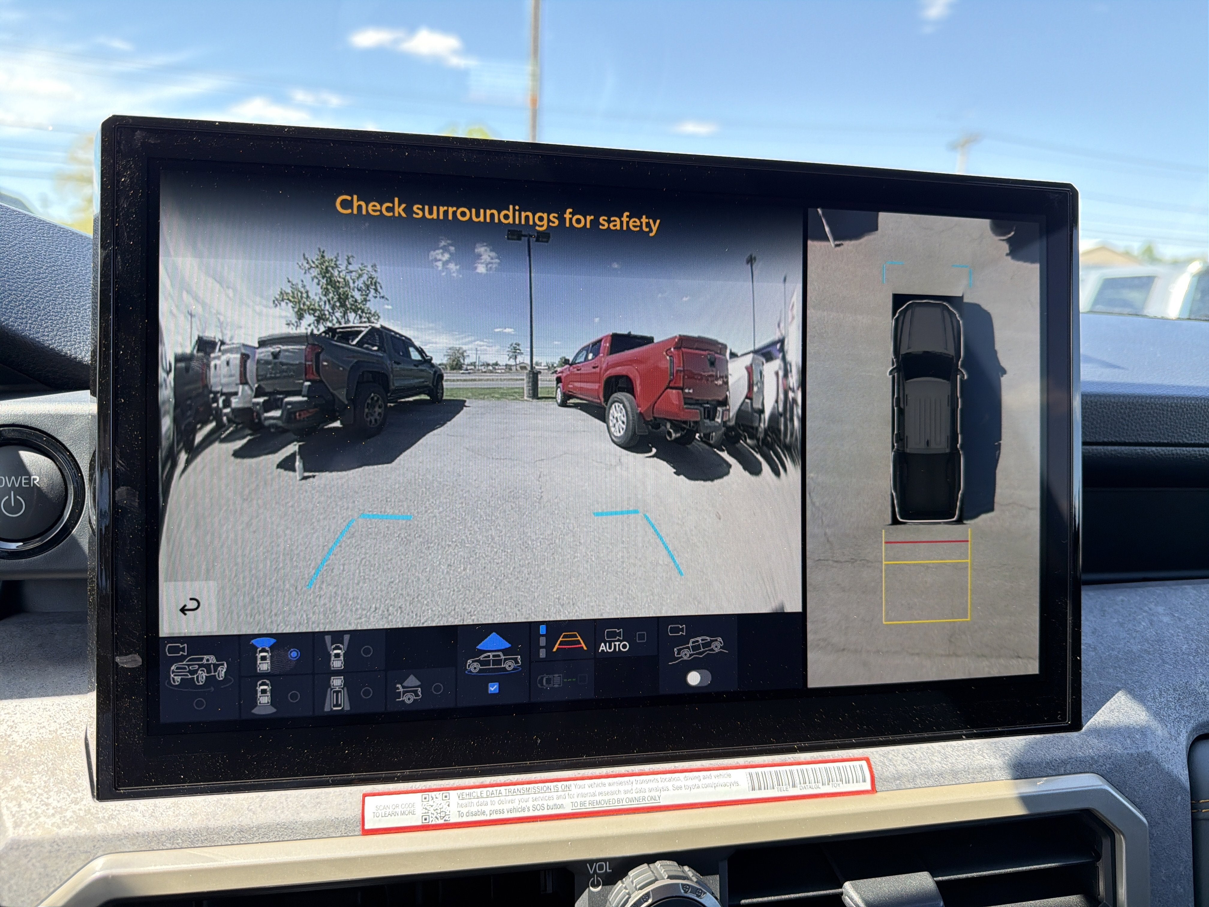 2026 Toyota Tacoma i-FORCE MAX Tacoma Trailhunter