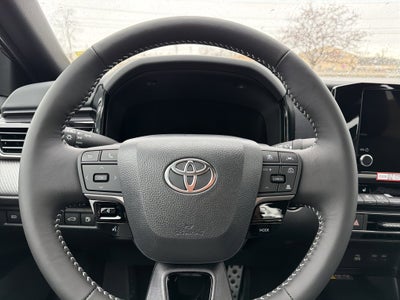 2026 Toyota Camry SE AWD