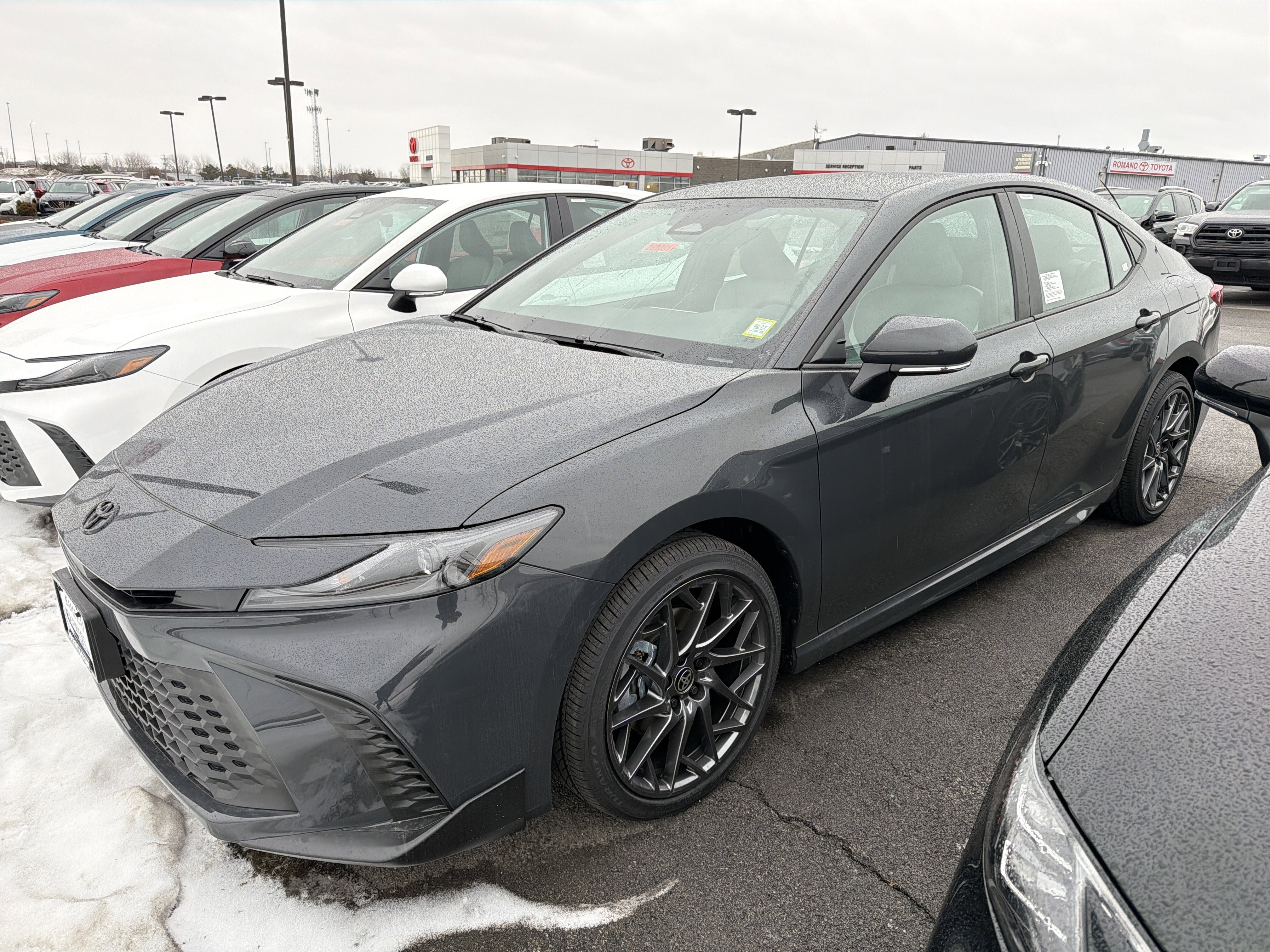2026 Toyota Camry SE AWD