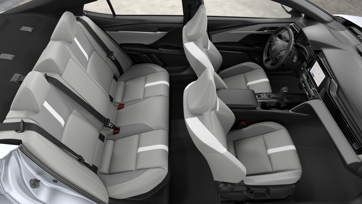 2026 Toyota Camry SE AWD