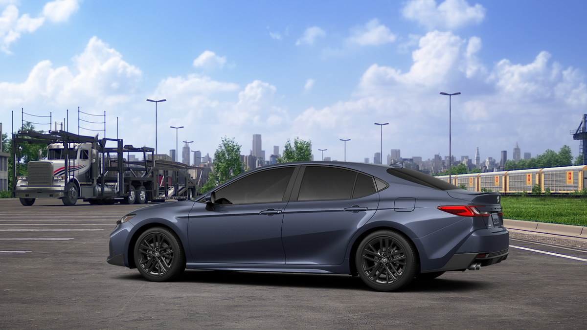 2026 Toyota Camry SE AWD