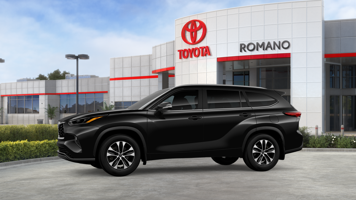 2026 Toyota Highlander XLE