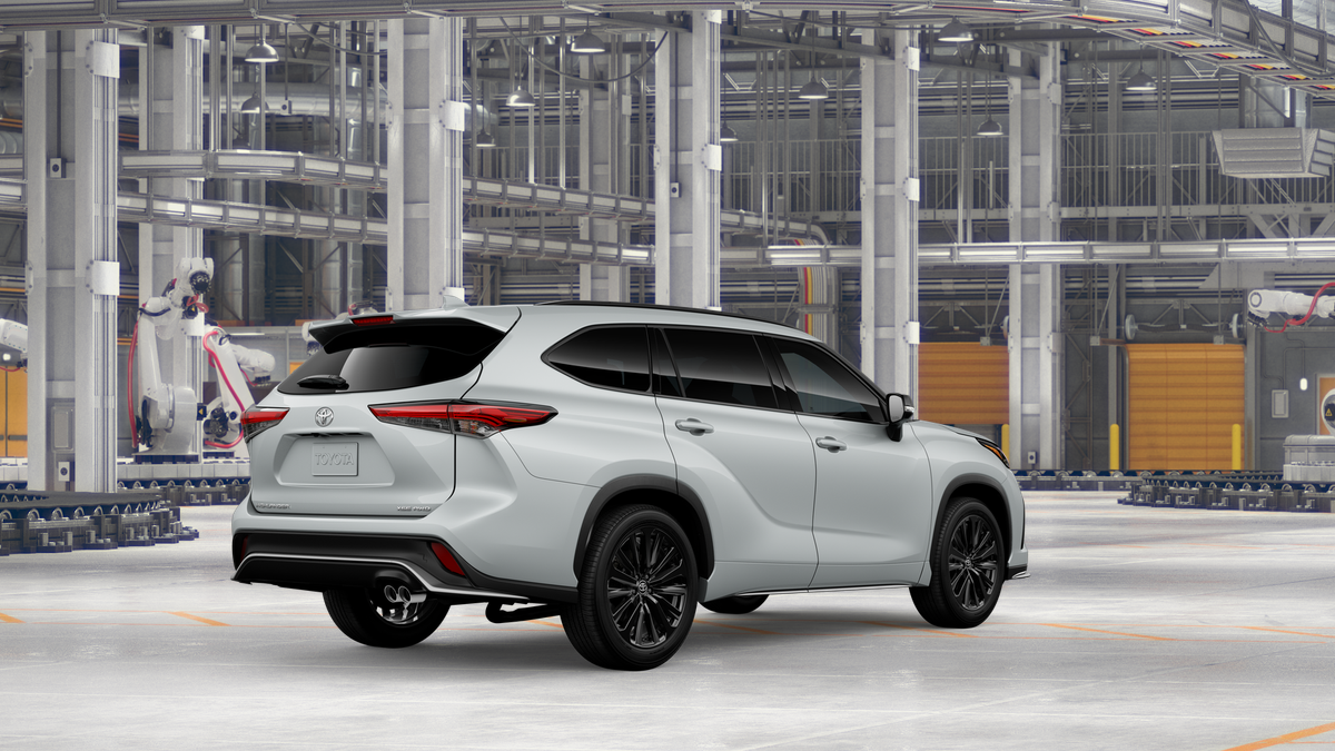 2026 Toyota Highlander XSE