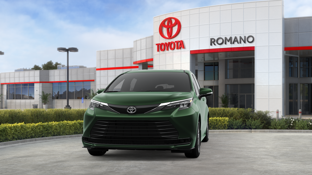2026 Toyota Sienna LE