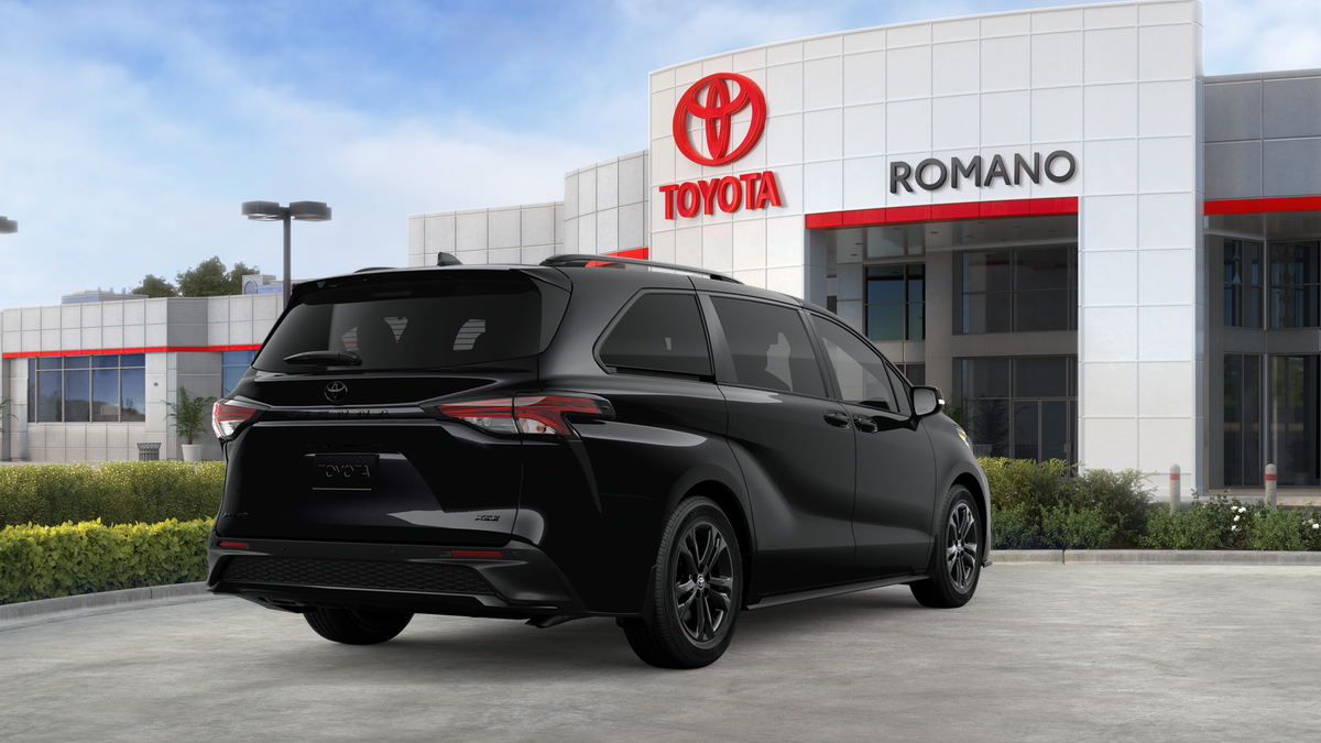 2026 Toyota Sienna XSE