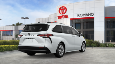 2026 Toyota Sienna XLE
