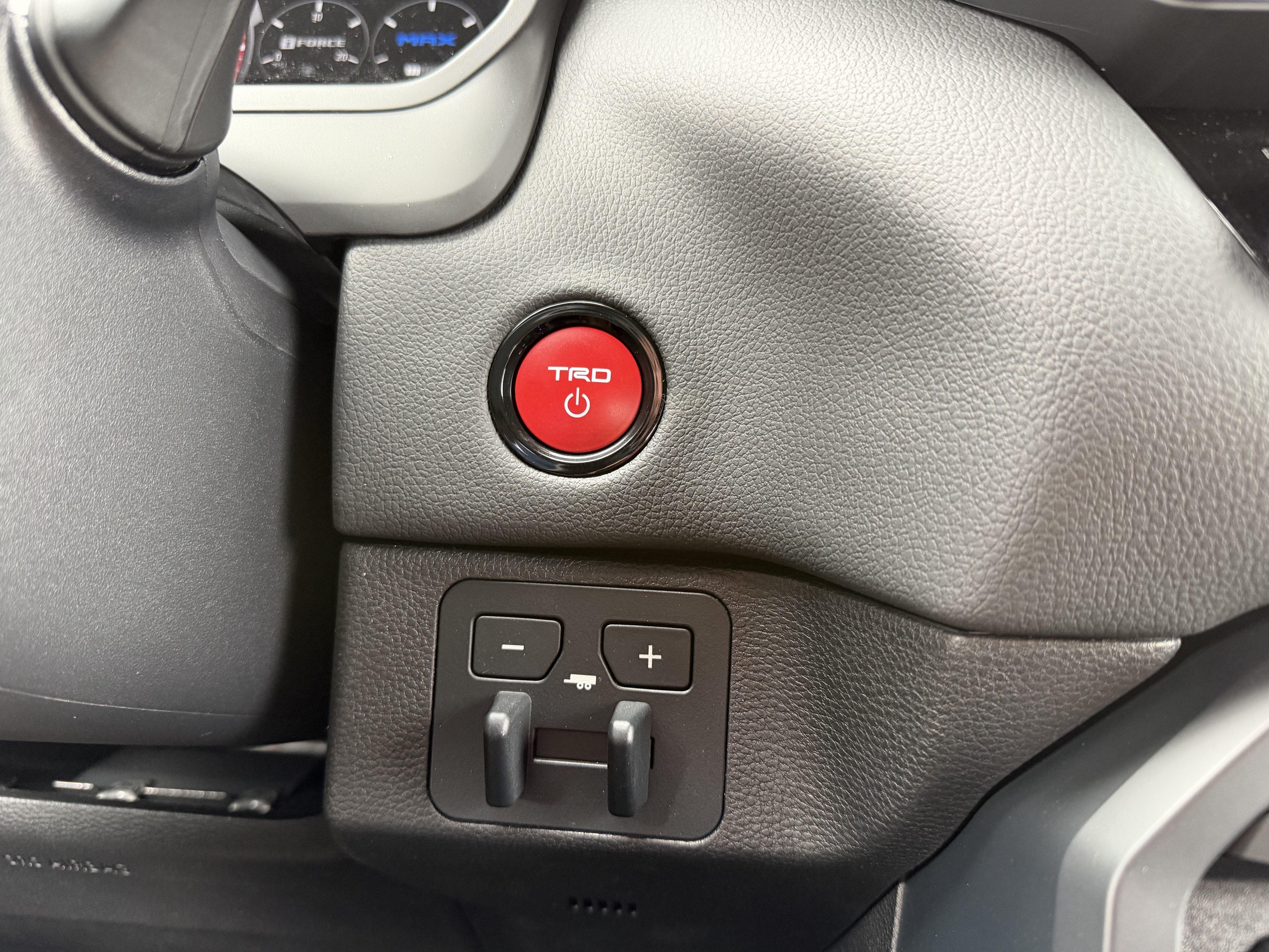 2026 Toyota Tundra i-FORCE MAX Tundra TRD Pro