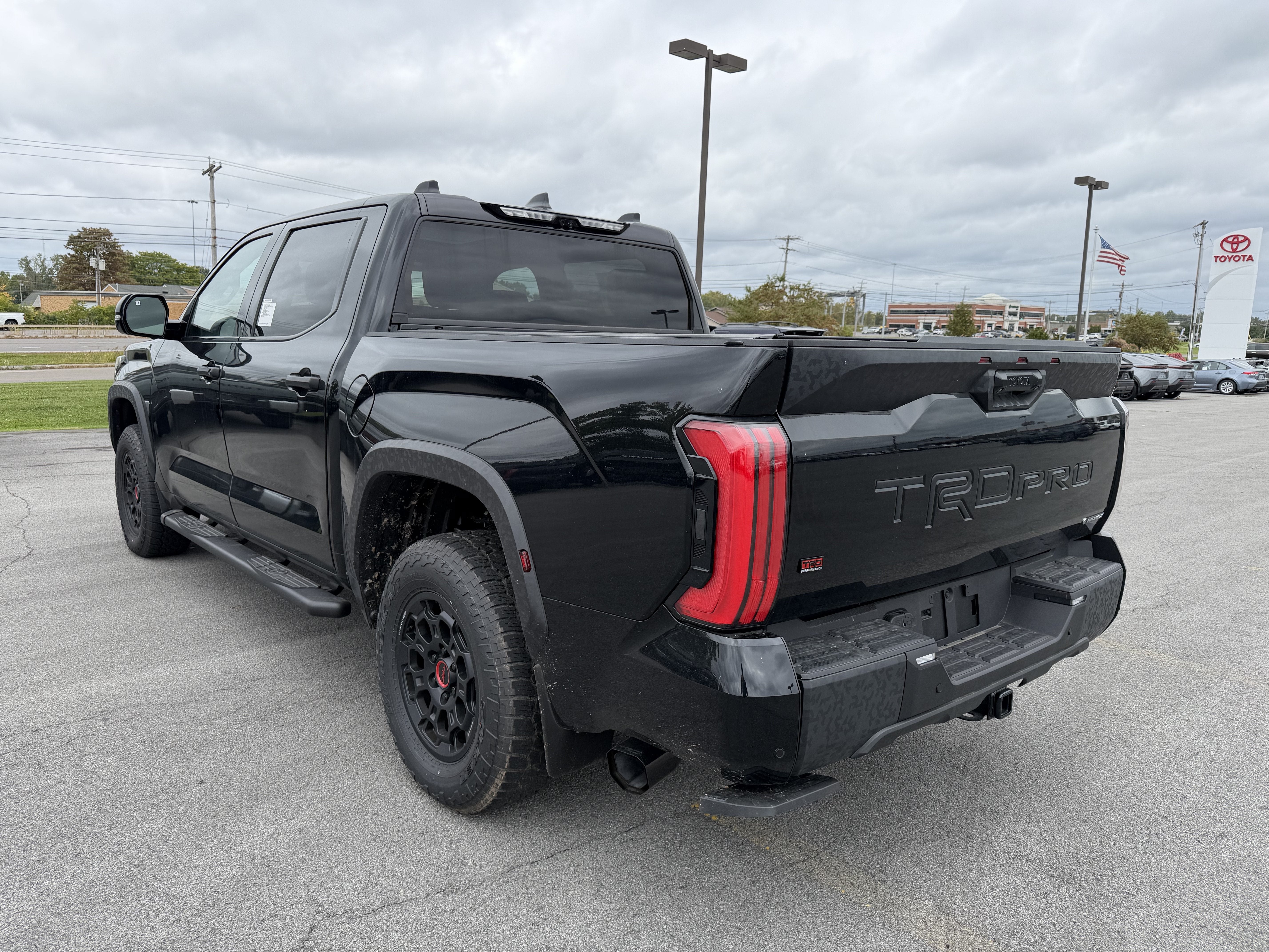 2026 Toyota Tundra i-FORCE MAX Tundra TRD Pro