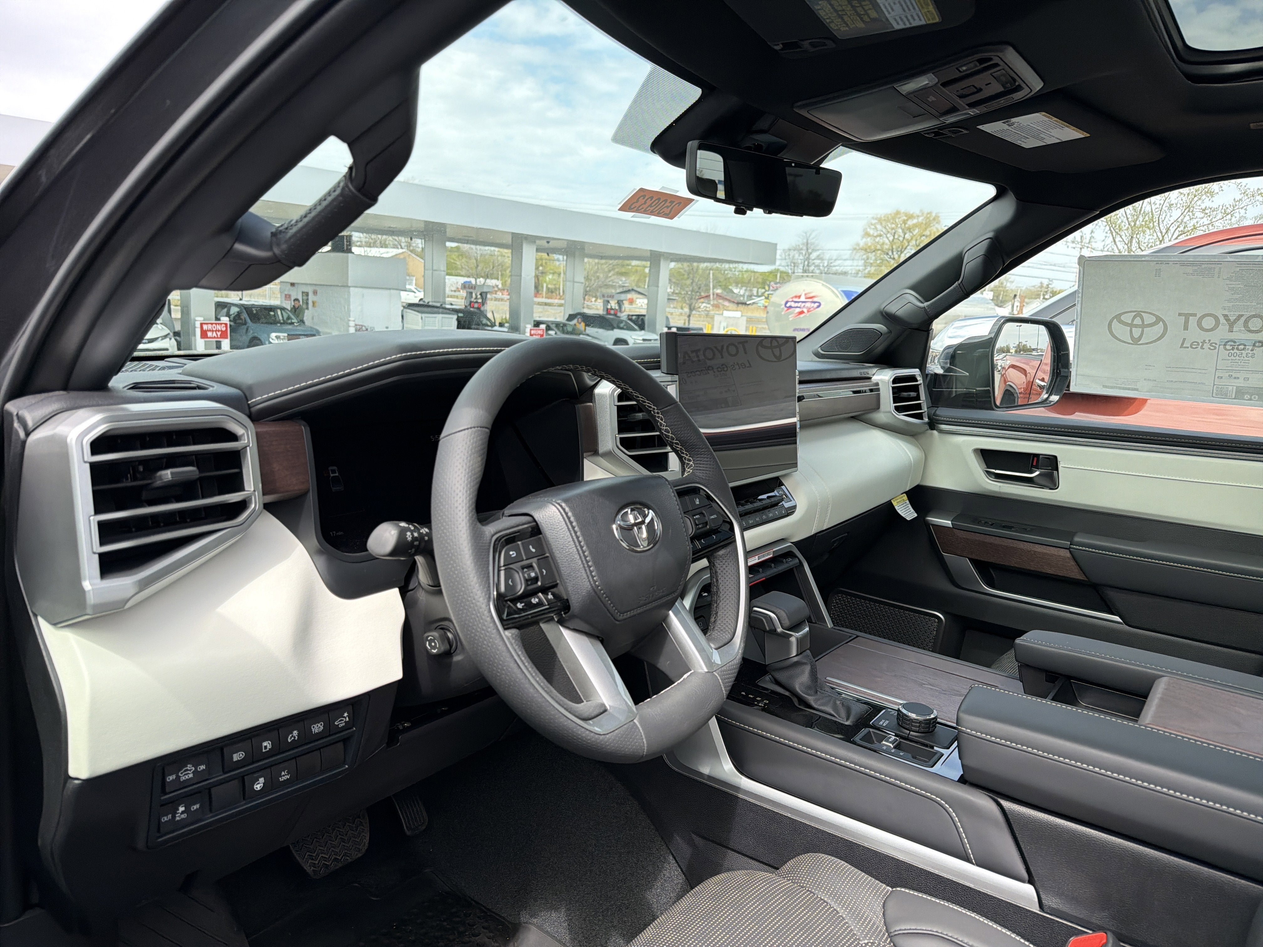 2025 Toyota Tundra i-FORCE MAX Tundra Capstone