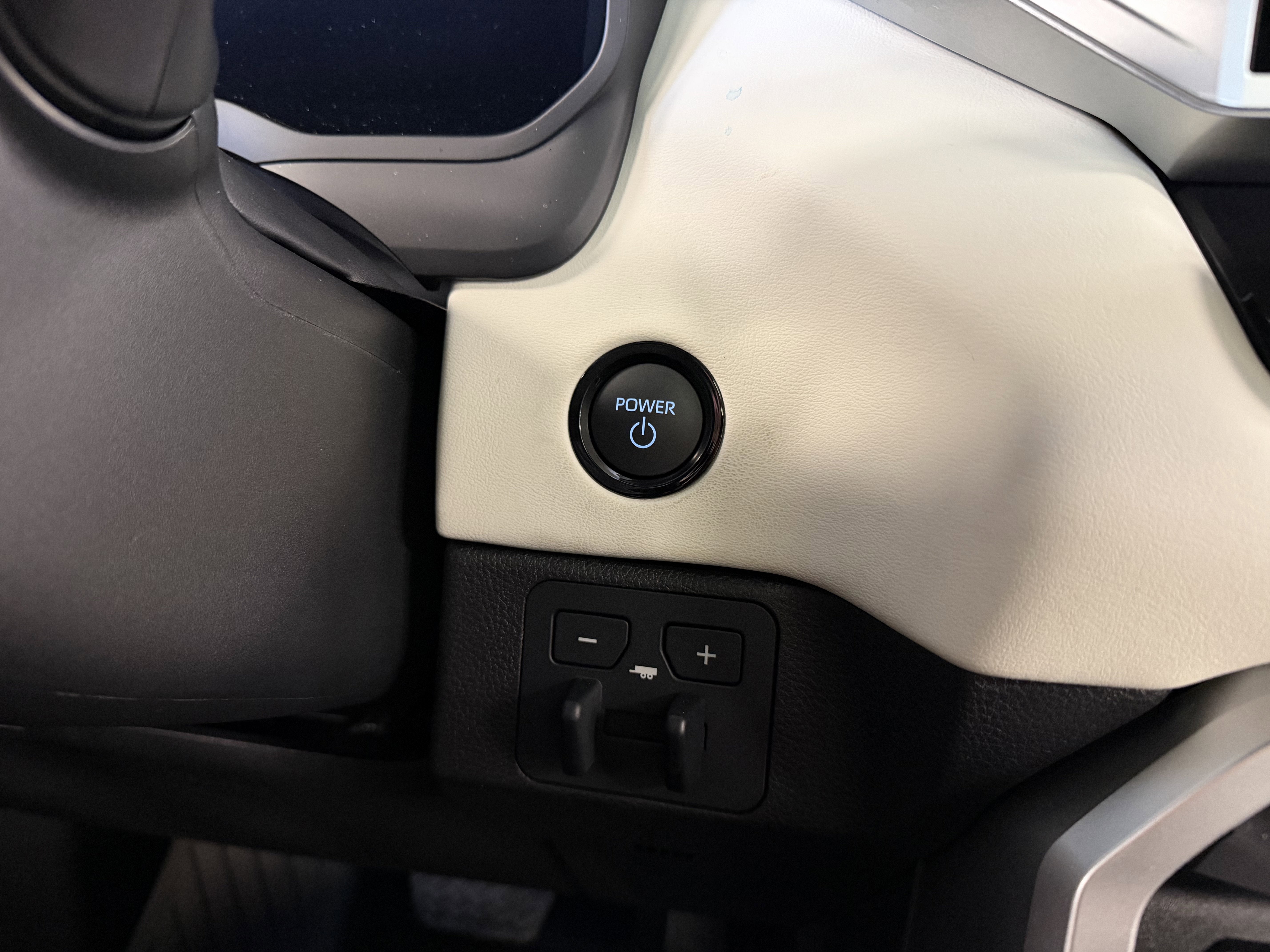 2025 Toyota Tundra i-FORCE MAX Tundra Capstone