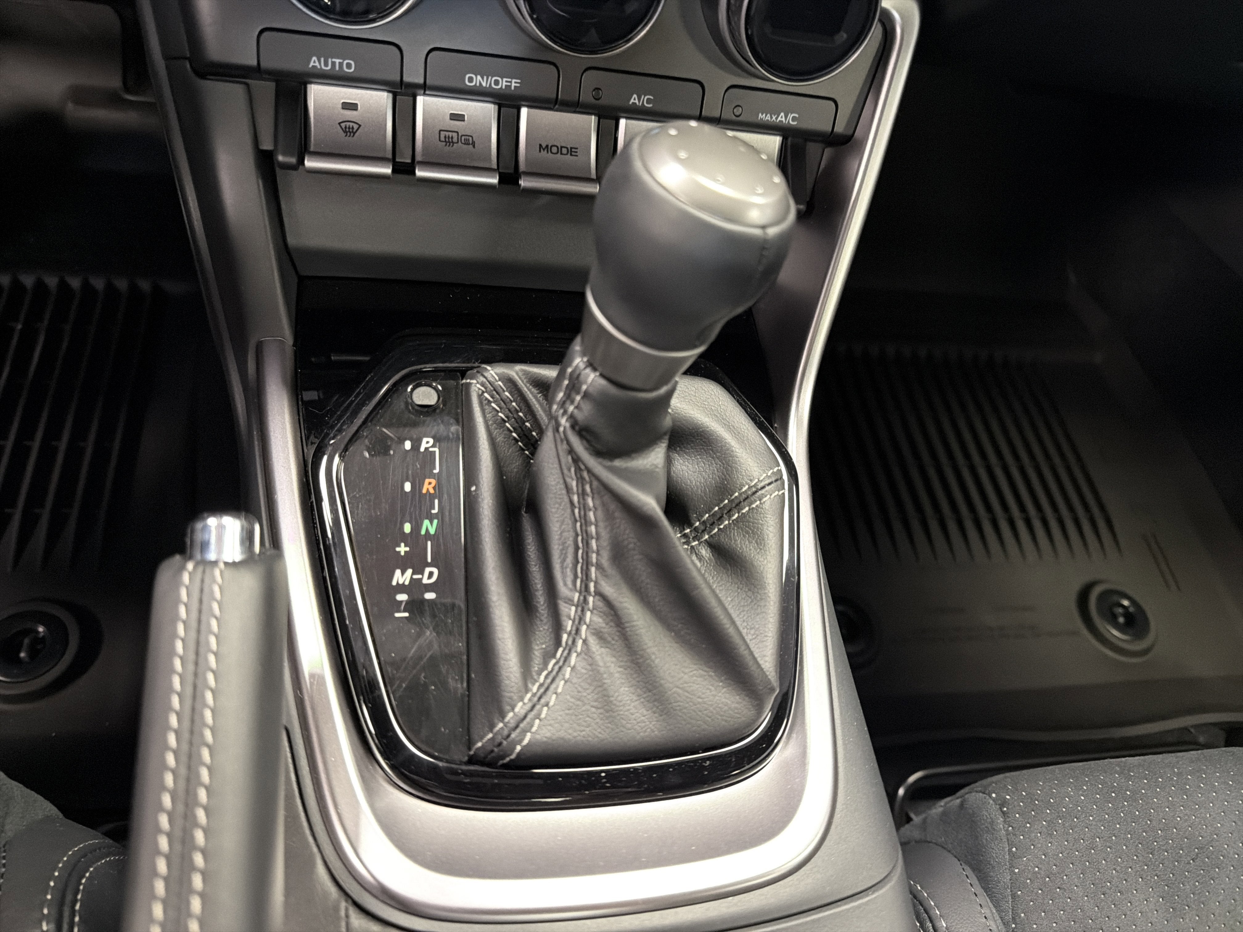 2025 Toyota GR86 Premium AT