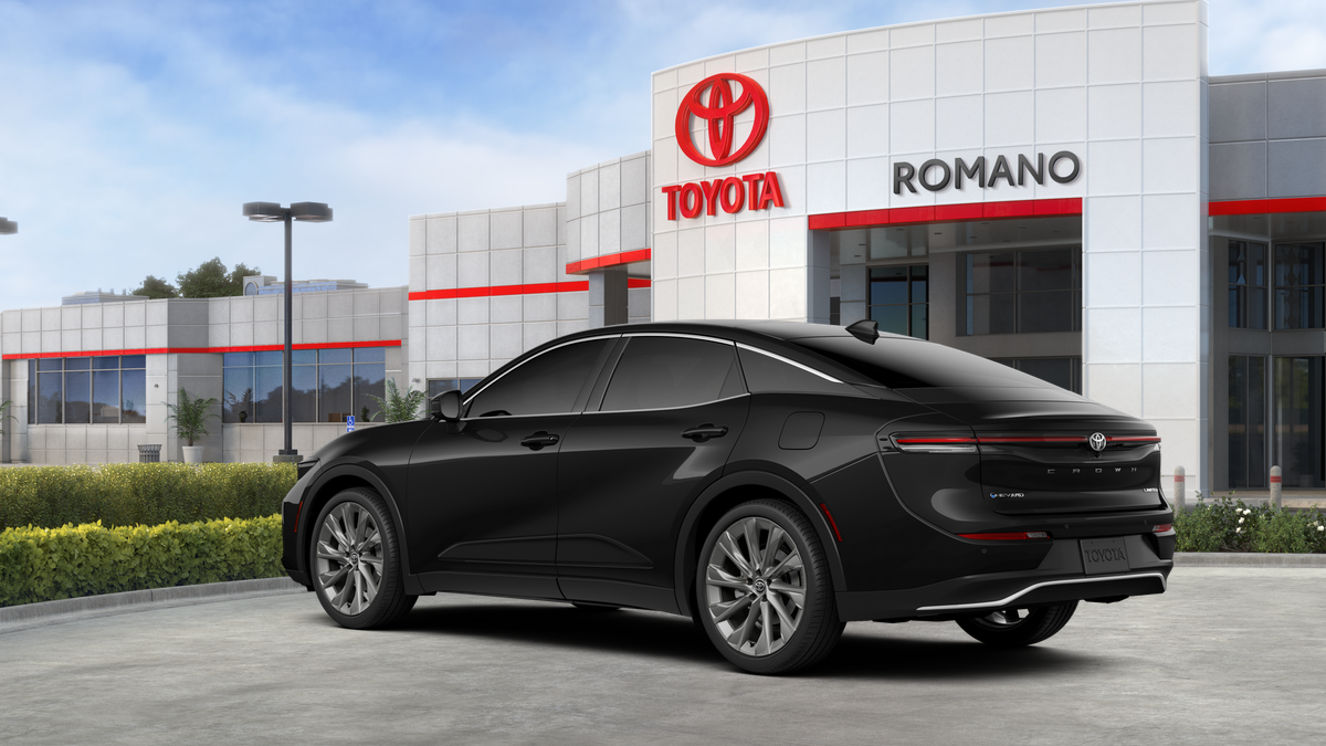 2026 Toyota Toyota Crown Limited