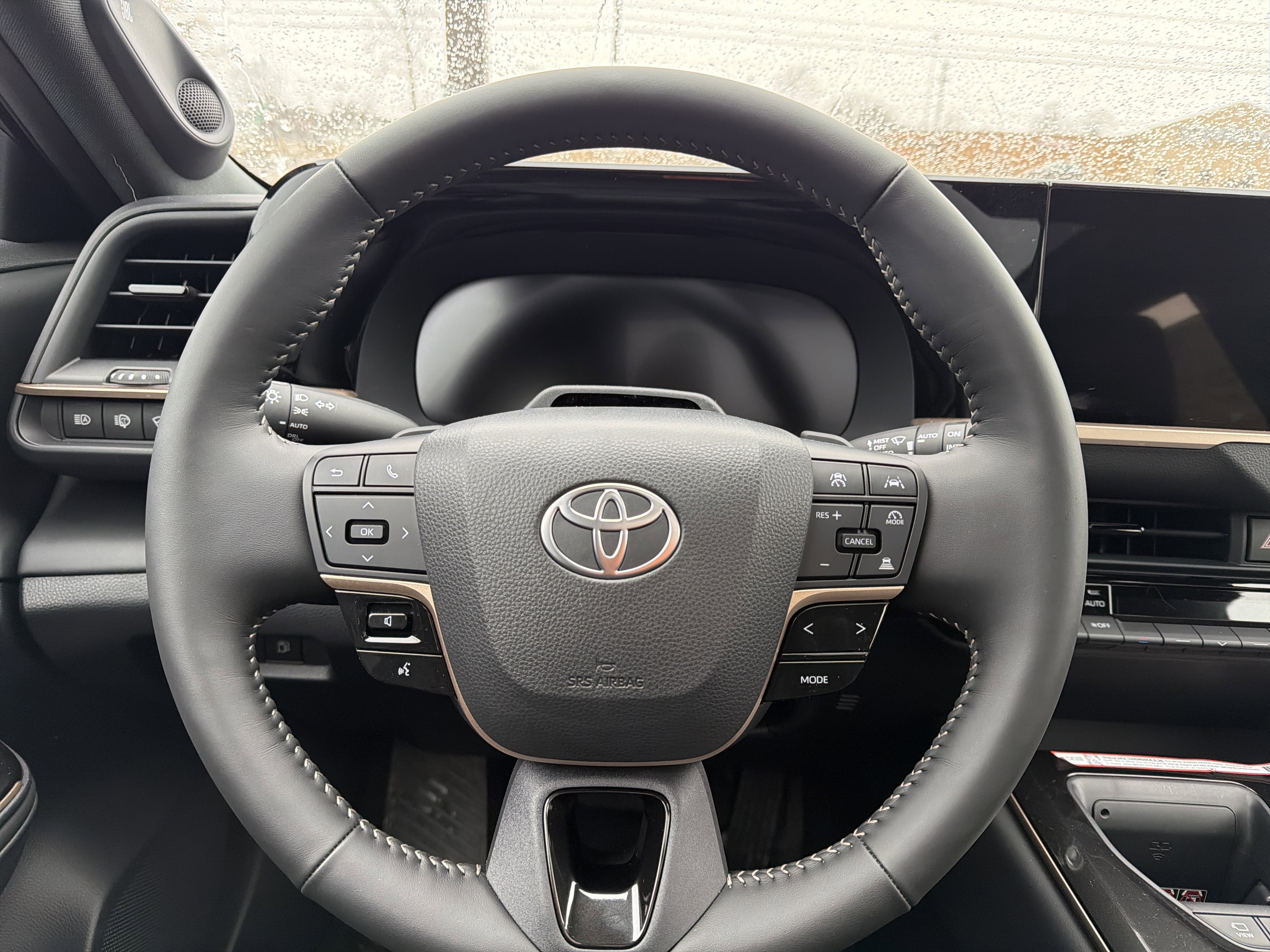 2025 Toyota Toyota Crown Signia Limited