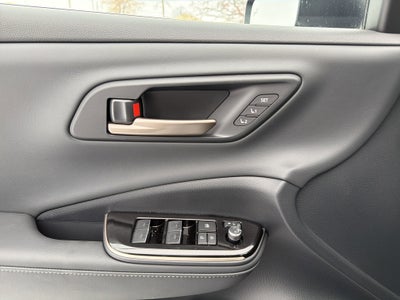 2025 Toyota Toyota Crown Signia XLE