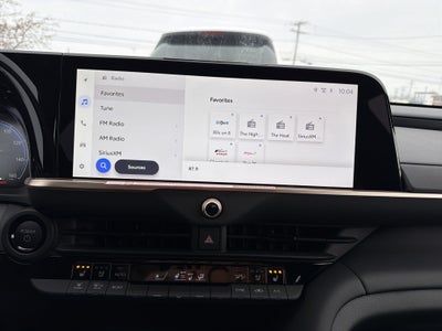 2025 Toyota Toyota Crown Signia XLE