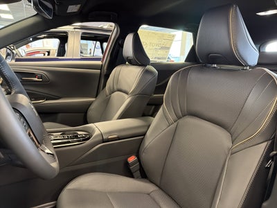 2025 Toyota Toyota Crown Signia XLE