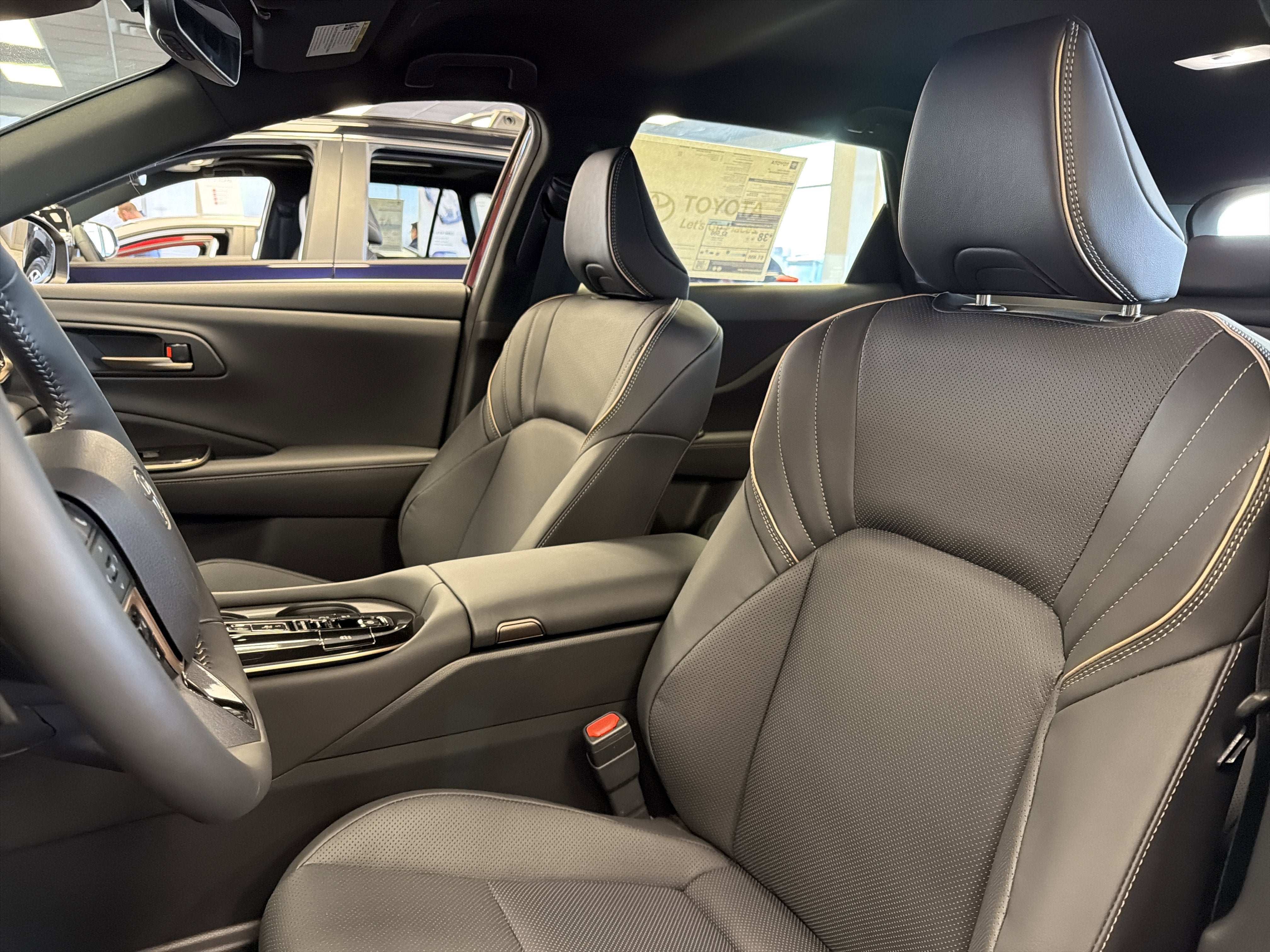 2025 Toyota Toyota Crown Signia XLE