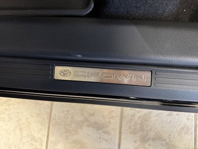 2025 Toyota Toyota Crown Signia XLE