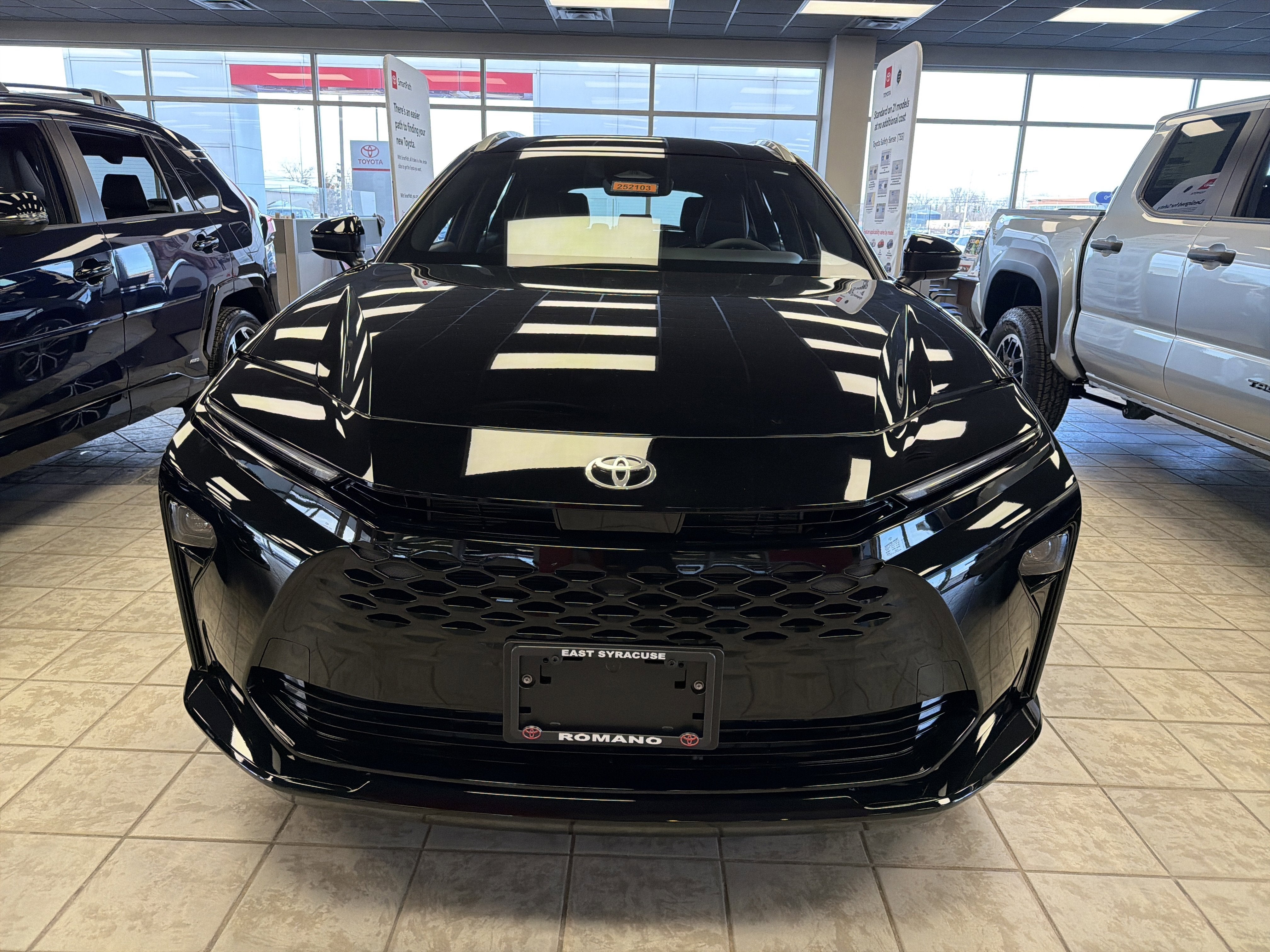 2025 Toyota Toyota Crown Signia XLE