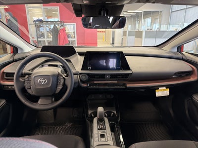 2026 Toyota Prius Plug-in Hybrid SE