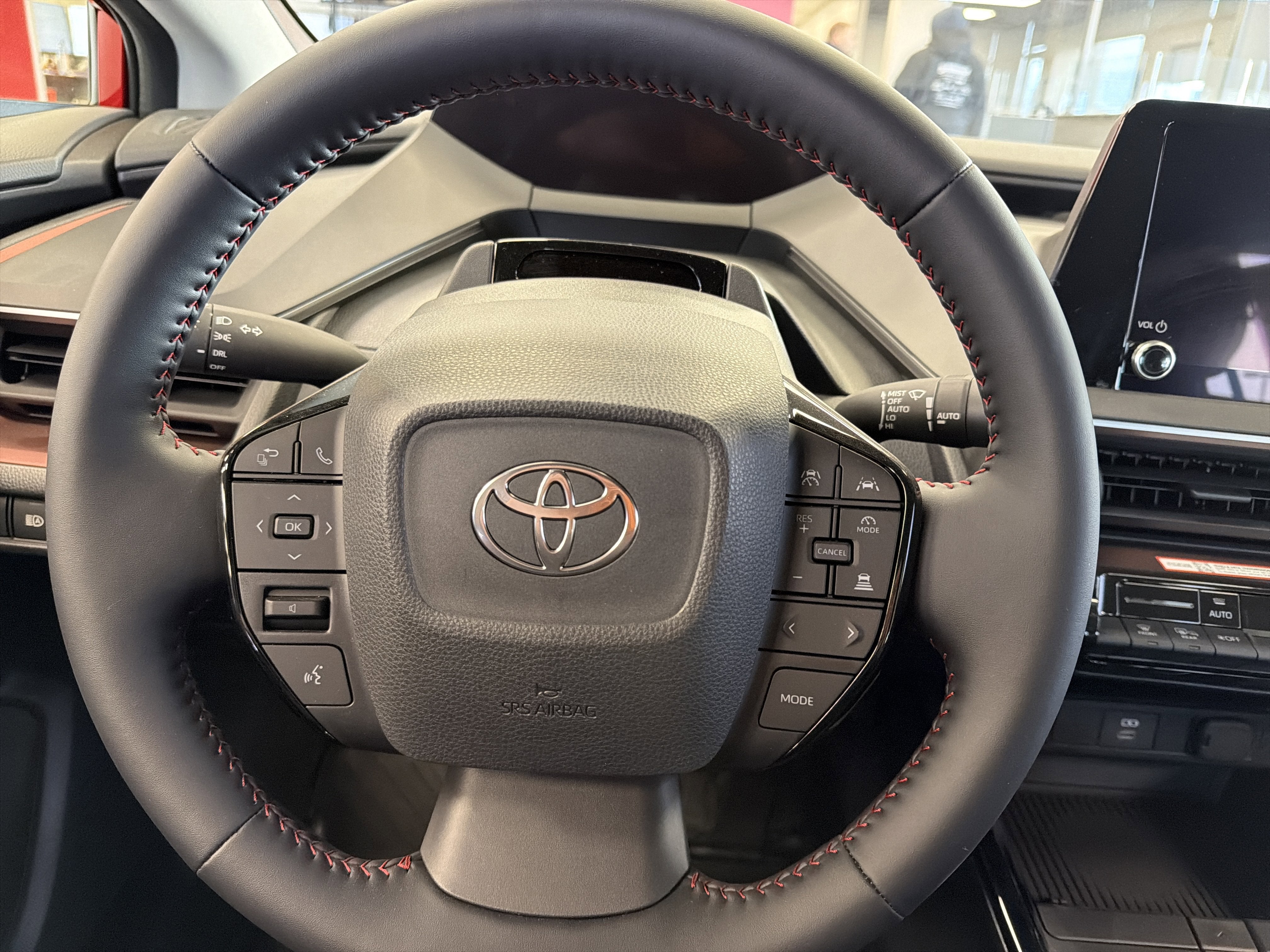 2026 Toyota Prius Plug-in Hybrid SE