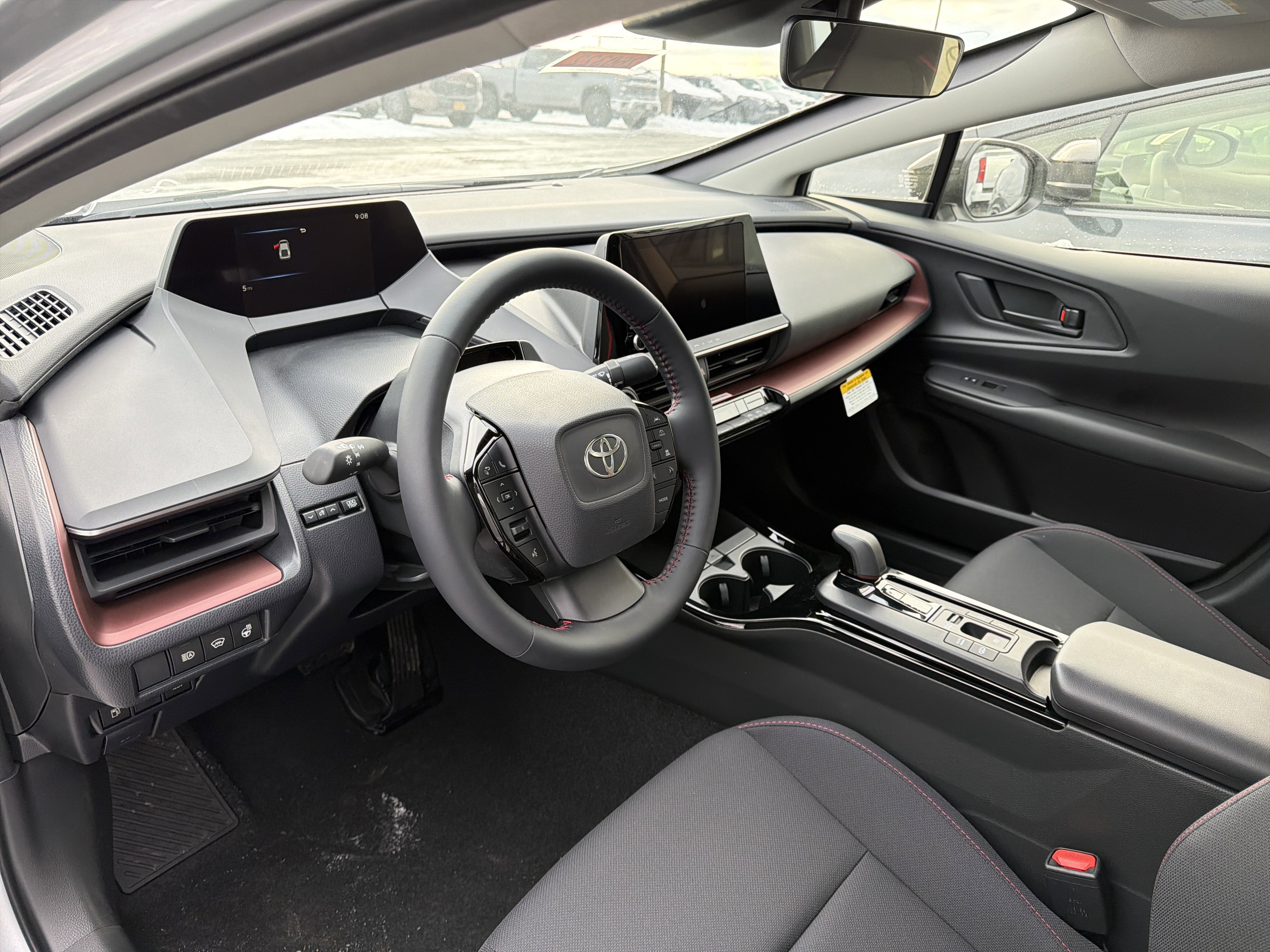 2026 Toyota Prius Plug-in Hybrid SE