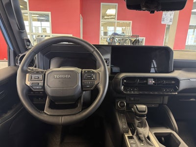 2025 Toyota Land Cruiser 4WD (Natl)