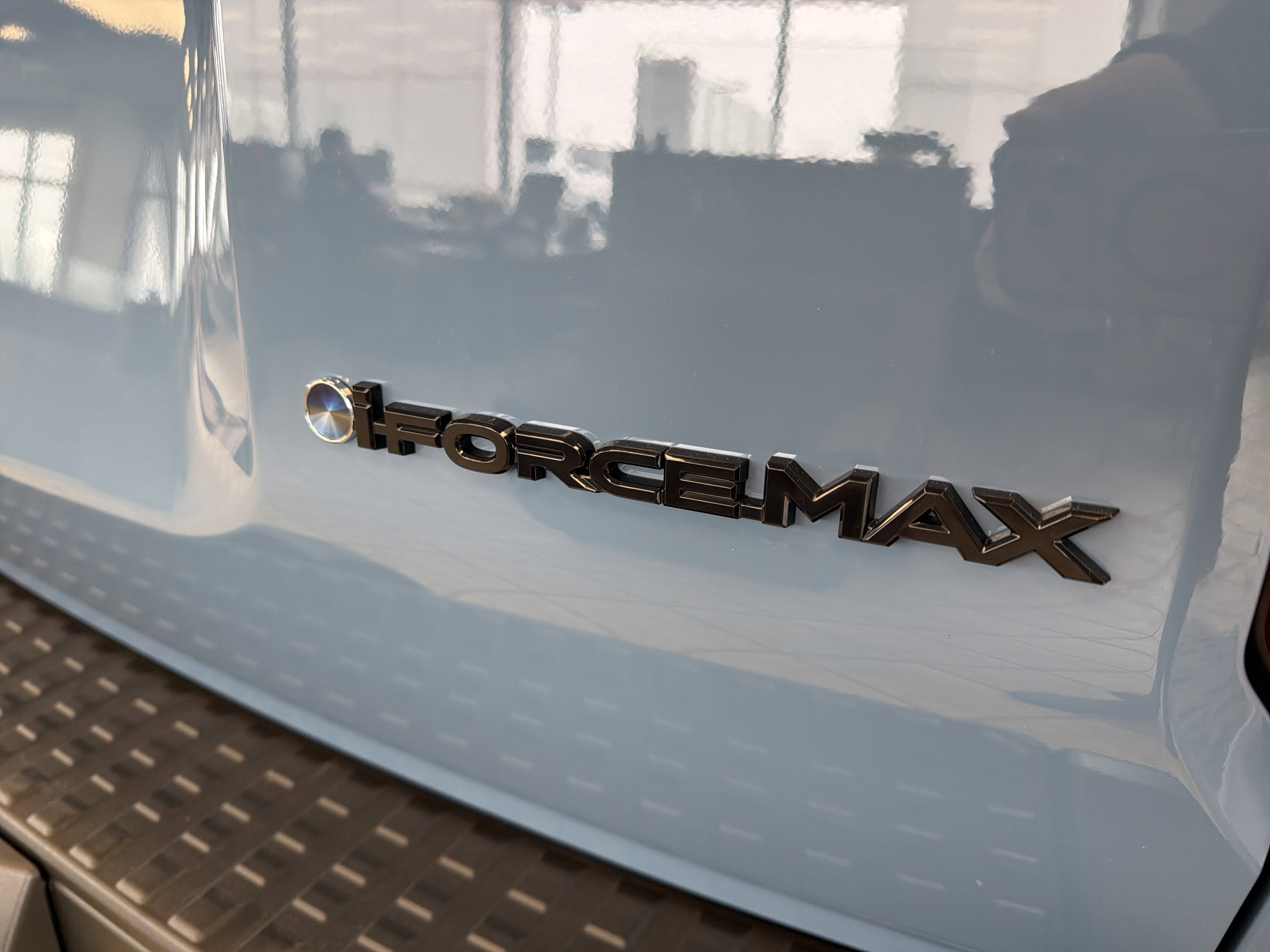 2025 Toyota Land Cruiser 4WD (Natl)