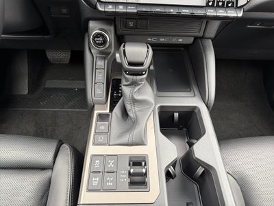 2026 Toyota Land Cruiser 4WD (Natl)