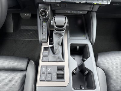 2027 Toyota Land Cruiser 4WD (Natl)