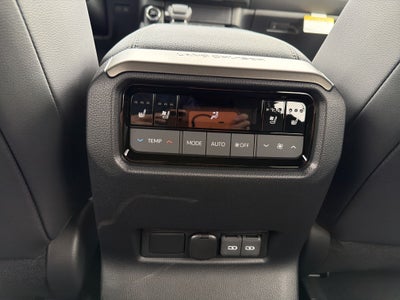 2027 Toyota Land Cruiser 4WD (Natl)