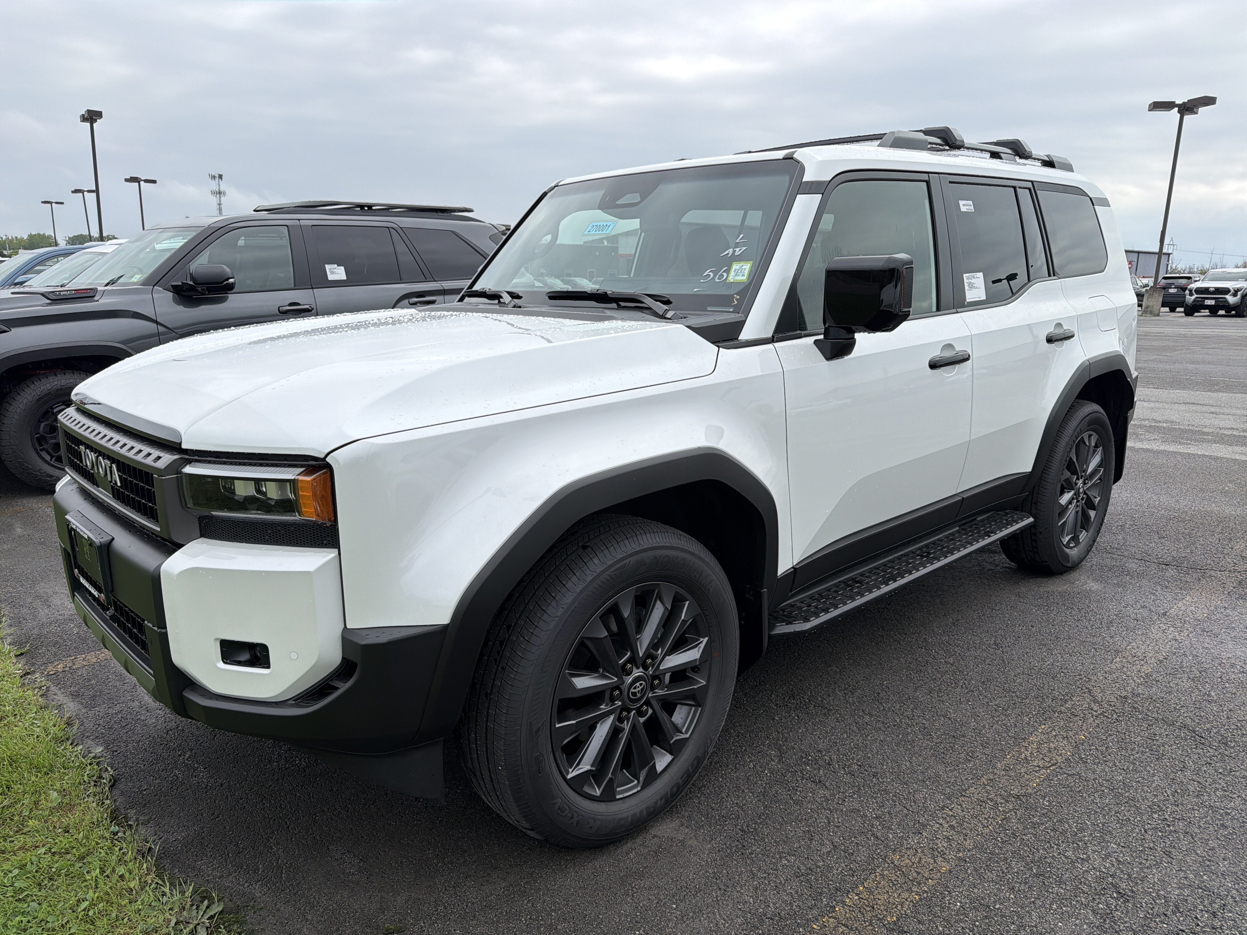 2027 Toyota Land Cruiser 4WD (Natl)