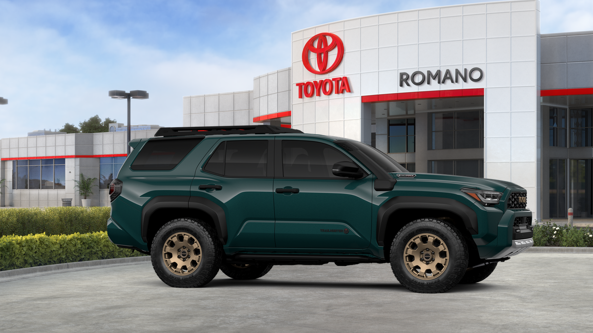 2025 Toyota 4Runner i-FORCE MAX 4Runner Trailhunter