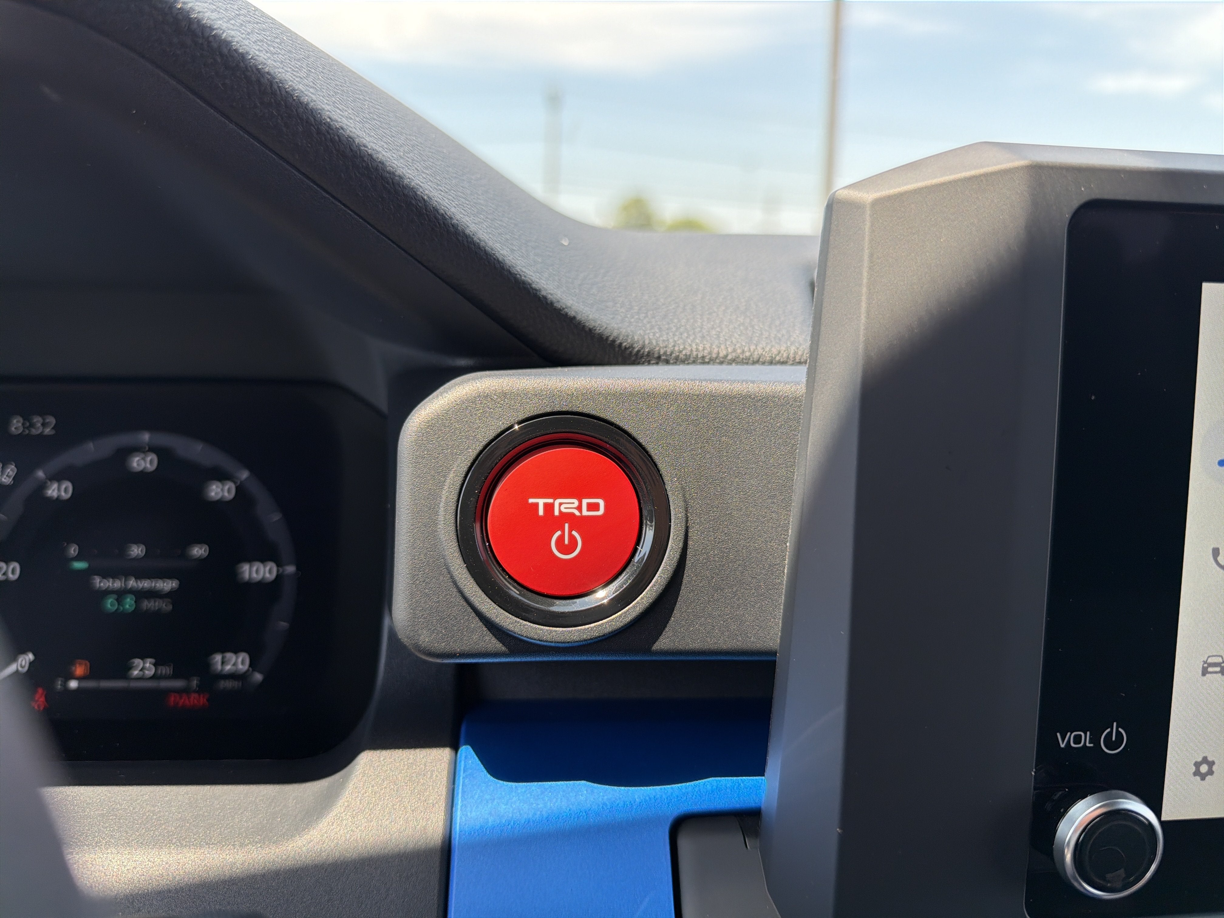 2026 Toyota 4Runner i-FORCE MAX 4Runner TRD Off-Road