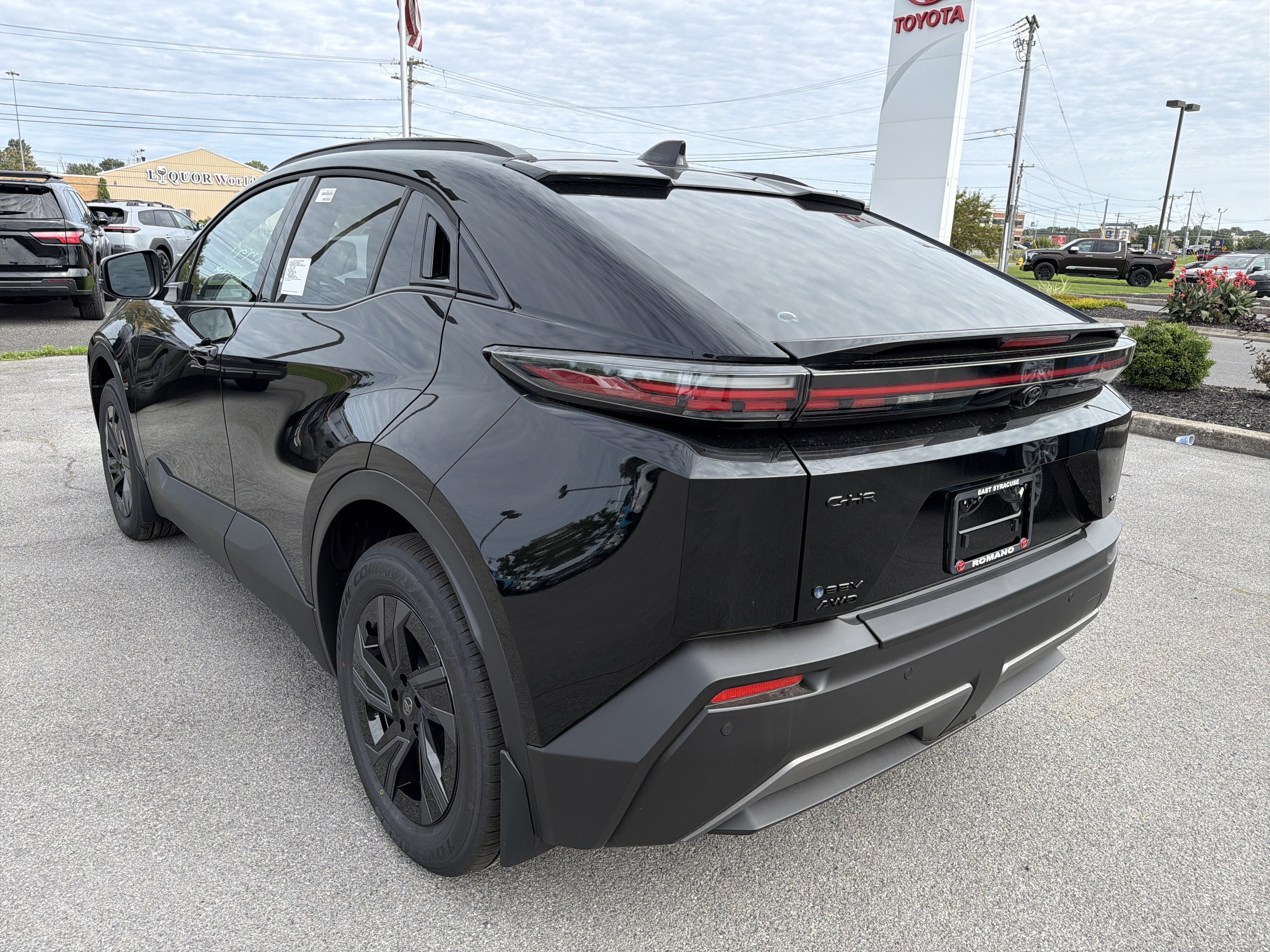 2026 Toyota C-HR SE
