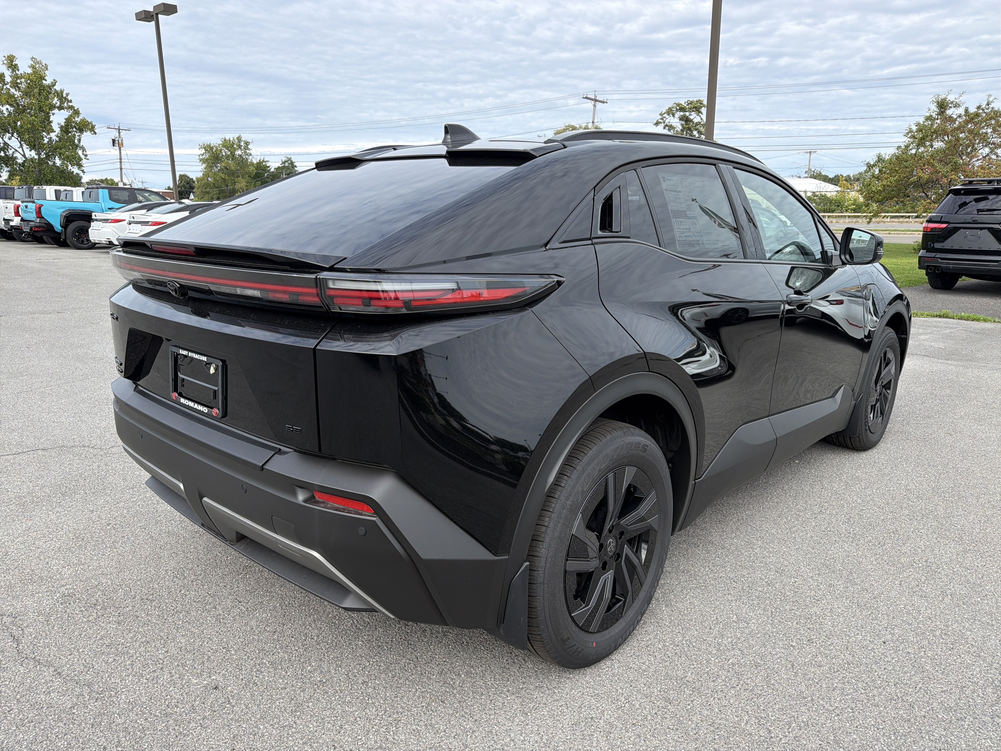 2026 Toyota C-HR SE